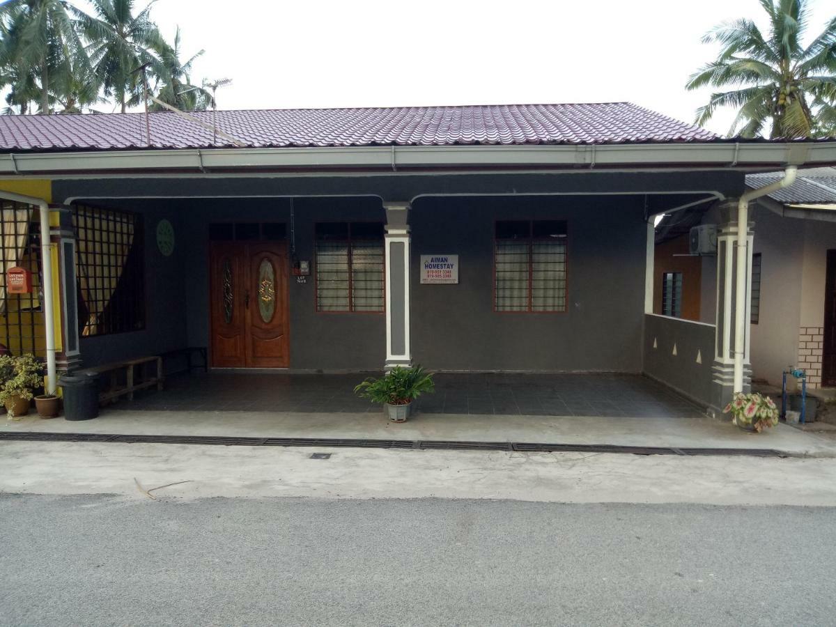 Aiman Homestay Marang Ngoại thất bức ảnh