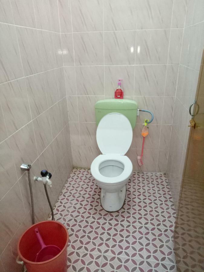 Aiman Homestay Marang Ngoại thất bức ảnh
